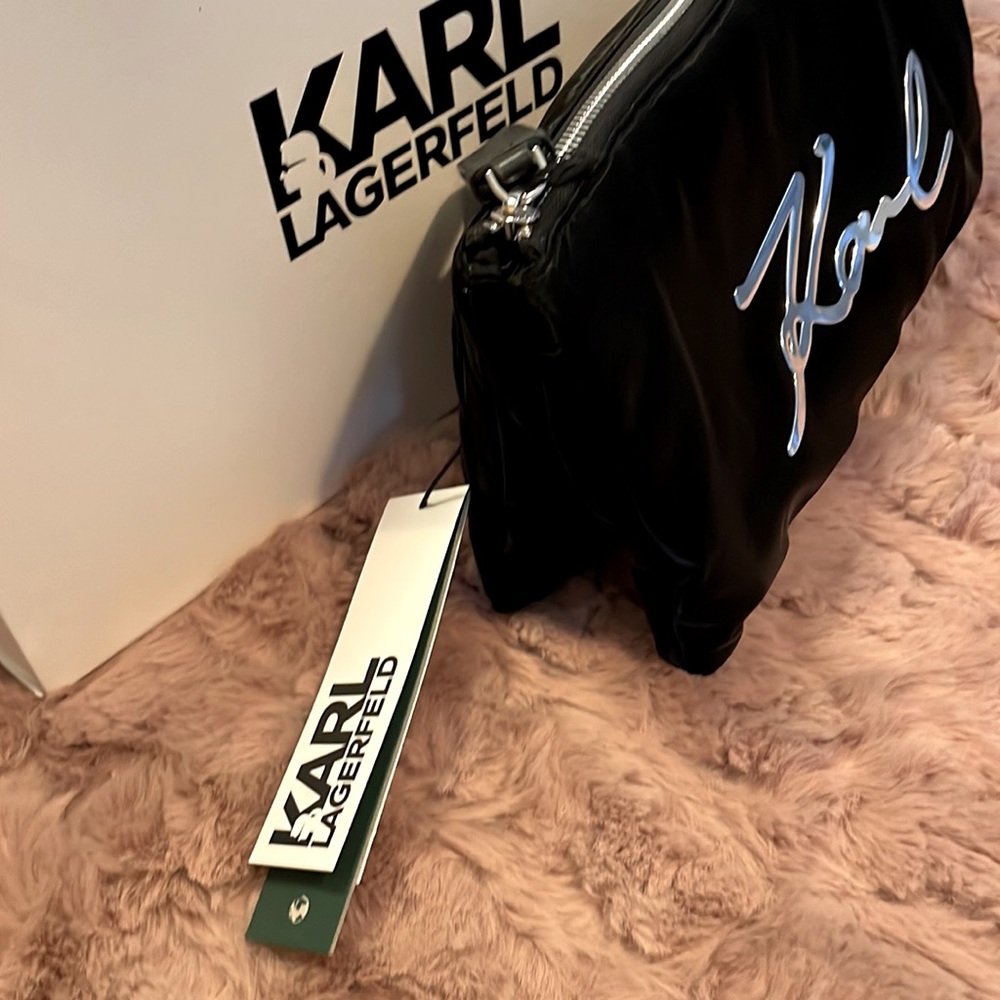 KARL LAGERFELD K/SIGNATURE SOFT DOUBLE POUCH - Picture 2 of 5